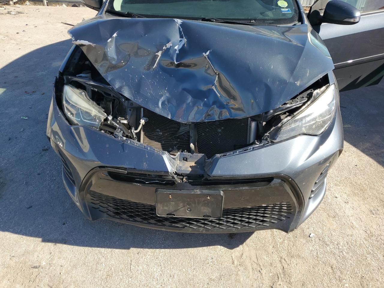 2017 TOYOTA COROLLA L photo 31
