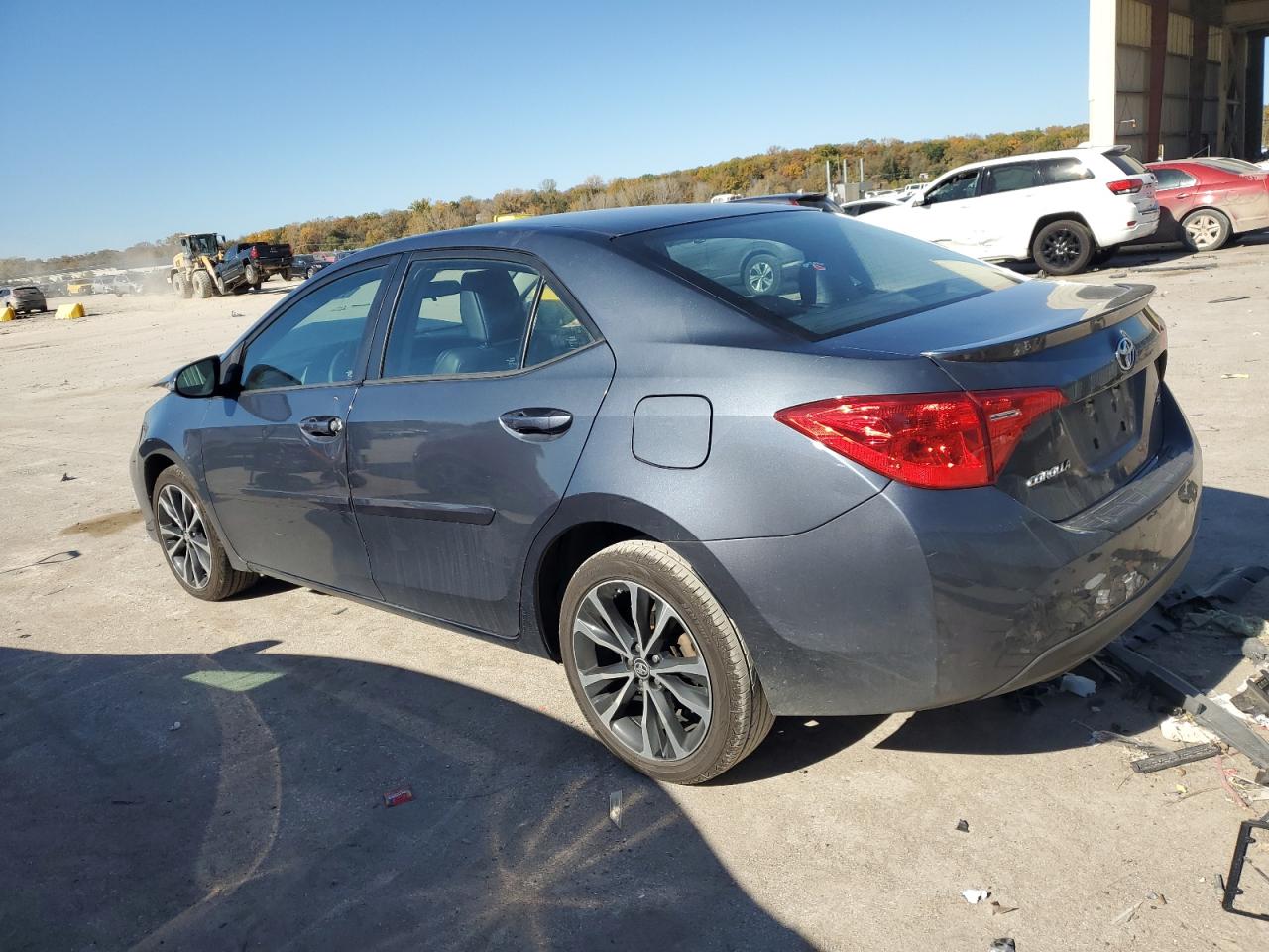 2017 TOYOTA COROLLA L photo 4