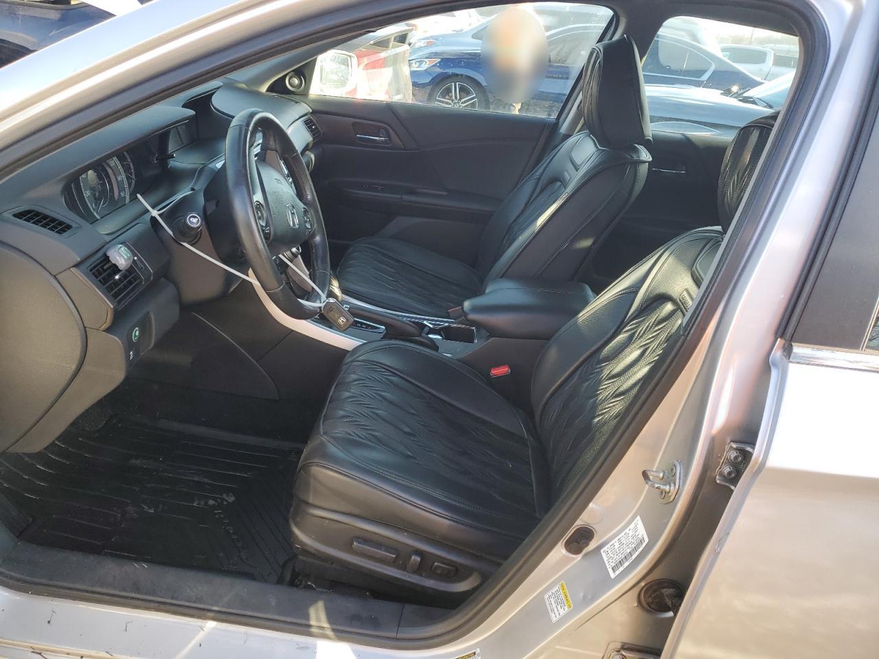 2014 HONDA ACCORD photo 7