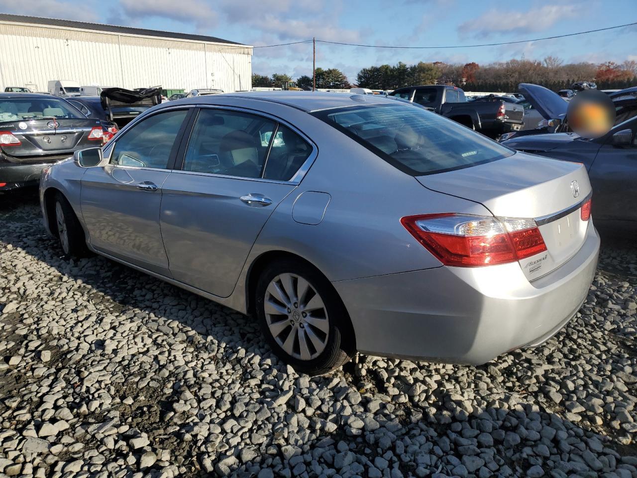 2014 HONDA ACCORD photo 2