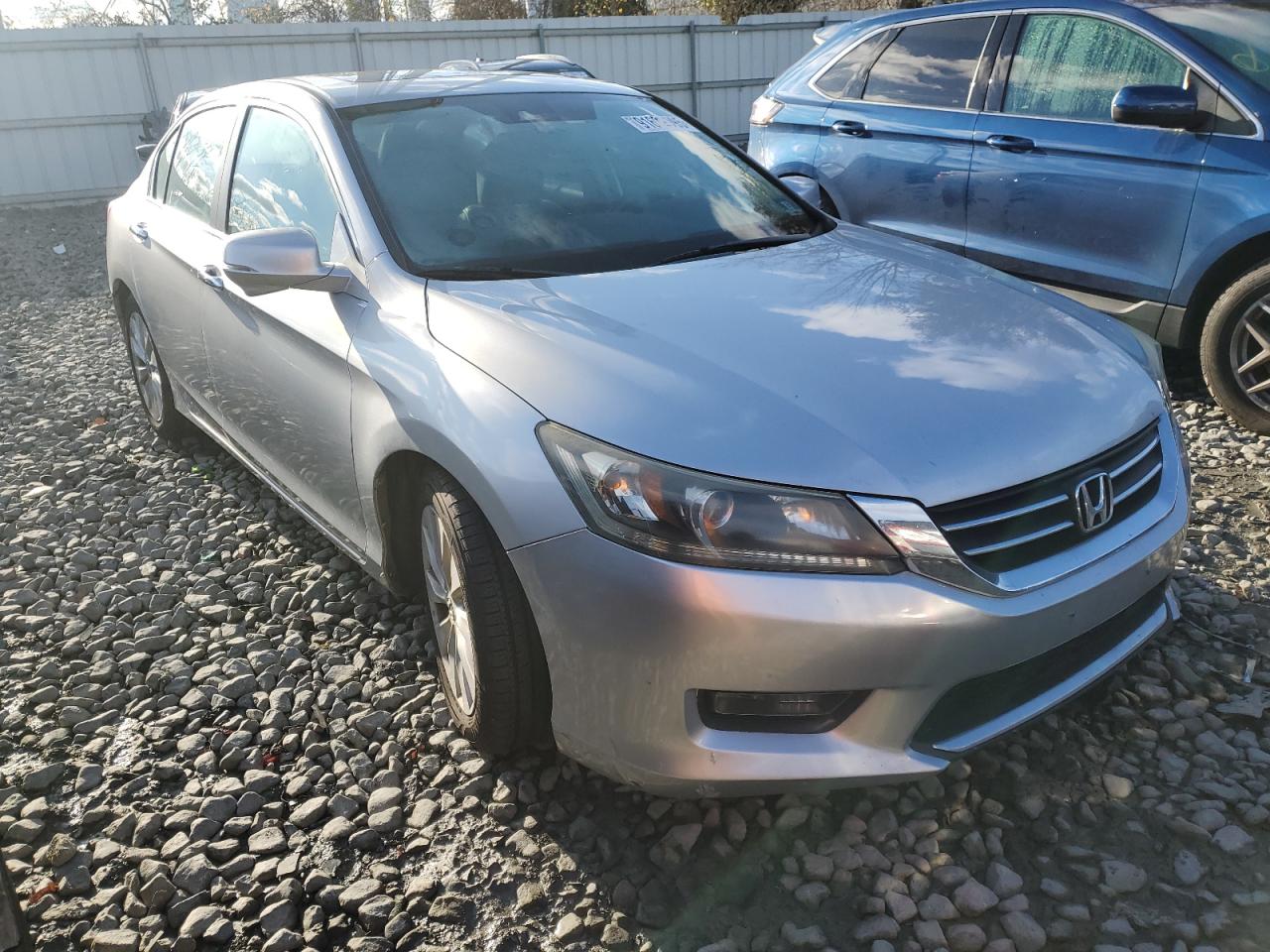 2014 HONDA ACCORD photo 4