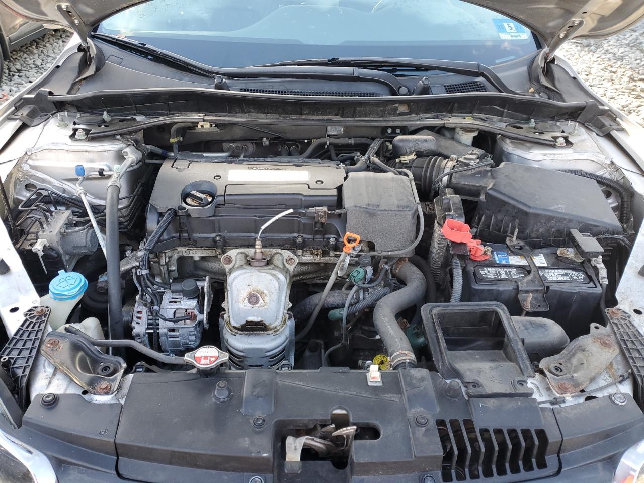 2014 HONDA ACCORD photo 11