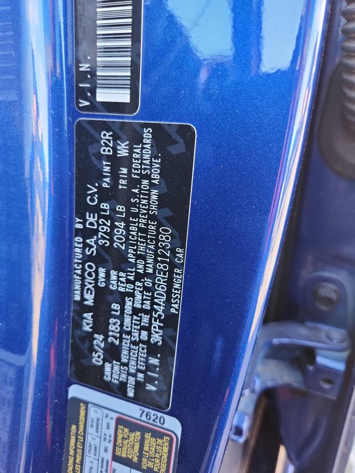2024 KIA FORTE photo 23