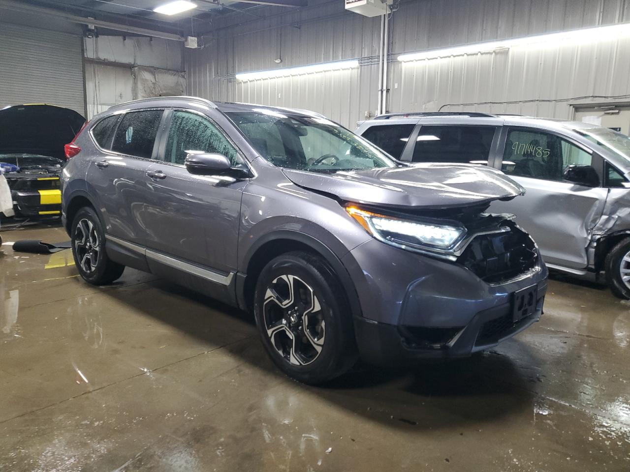 2018 HONDA CR-V TOURING photo 4