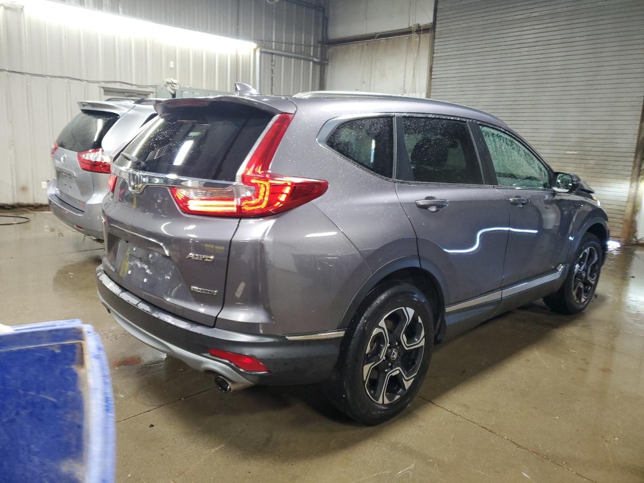 2018 HONDA CR-V TOURING photo 3