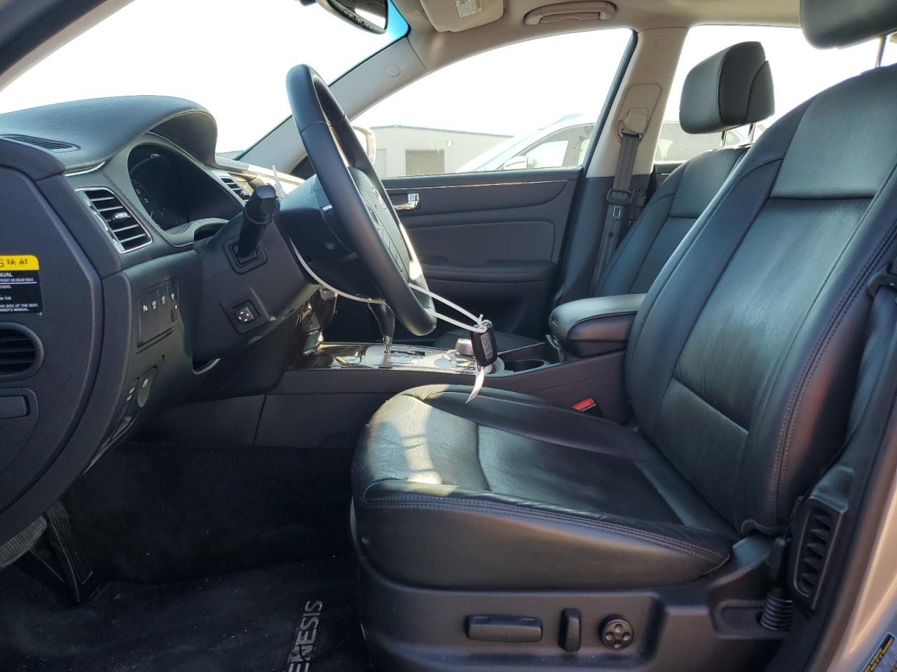 2011 HYUNDAI GENESIS 3.8L photo 13