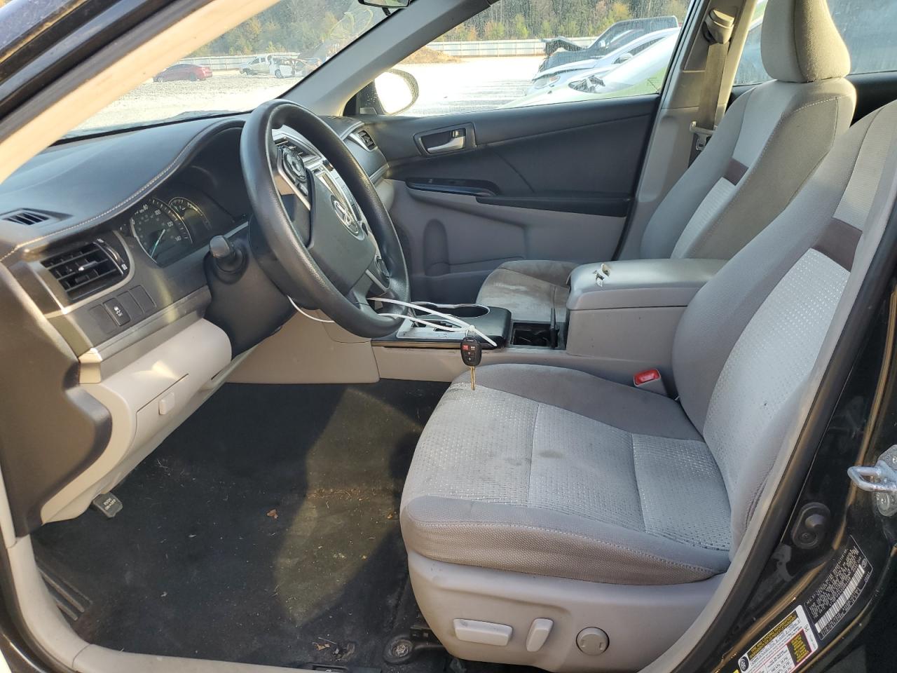 2012 TOYOTA CAMRY BASE photo 19