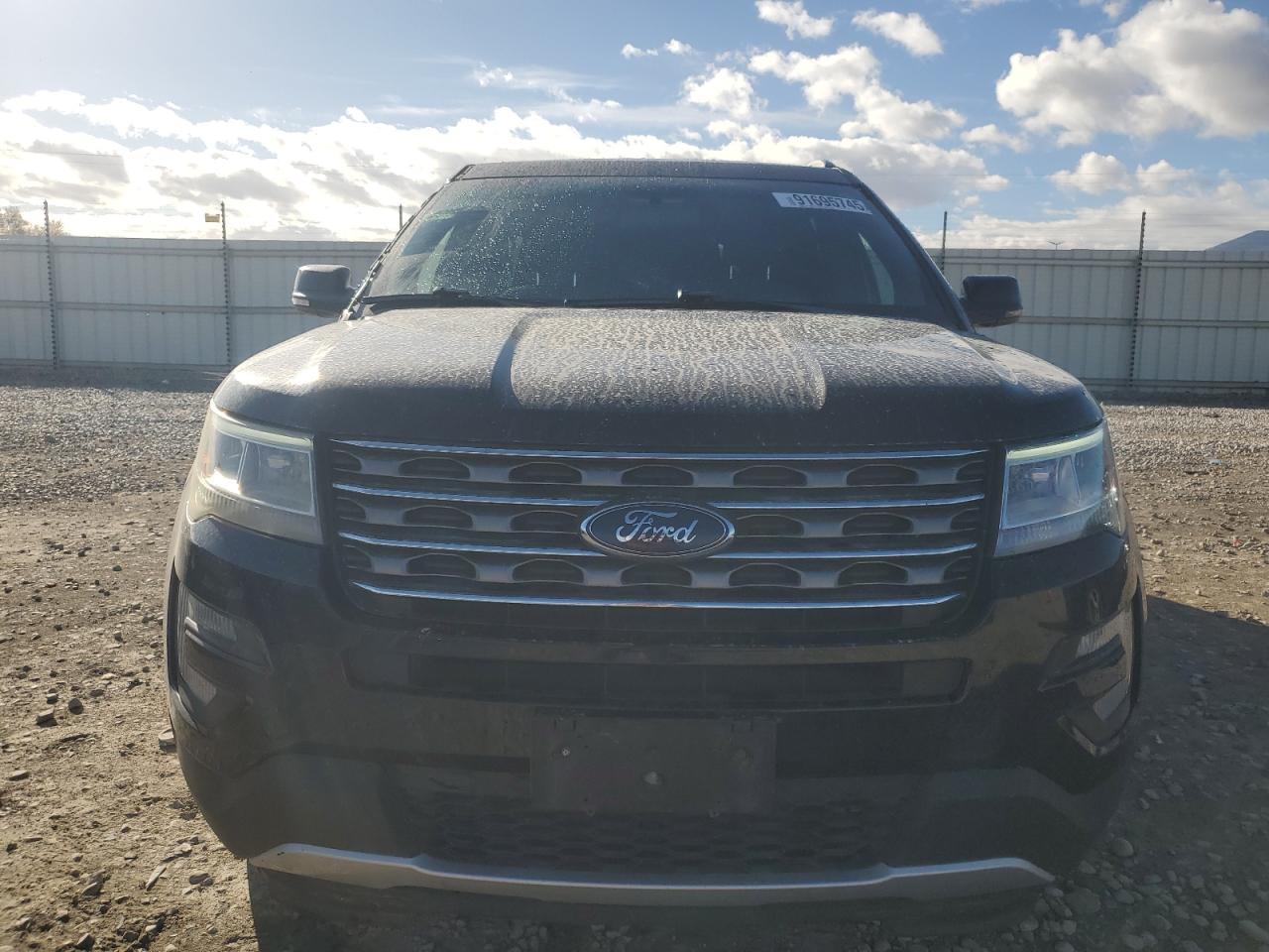2017 FORD EXPLORER XLT photo 9