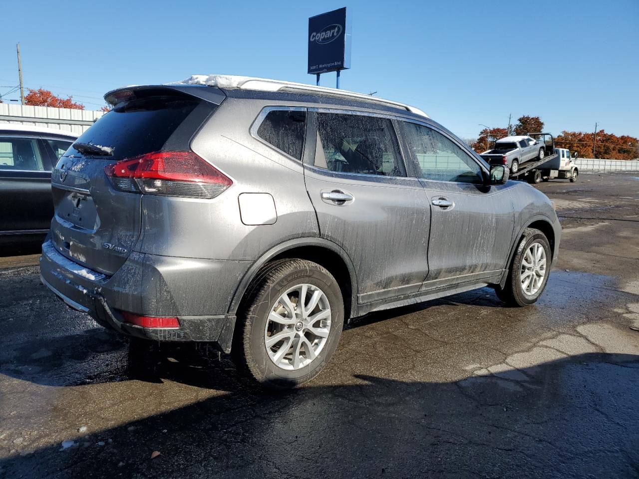 2018 NISSAN ROGUE S photo 5