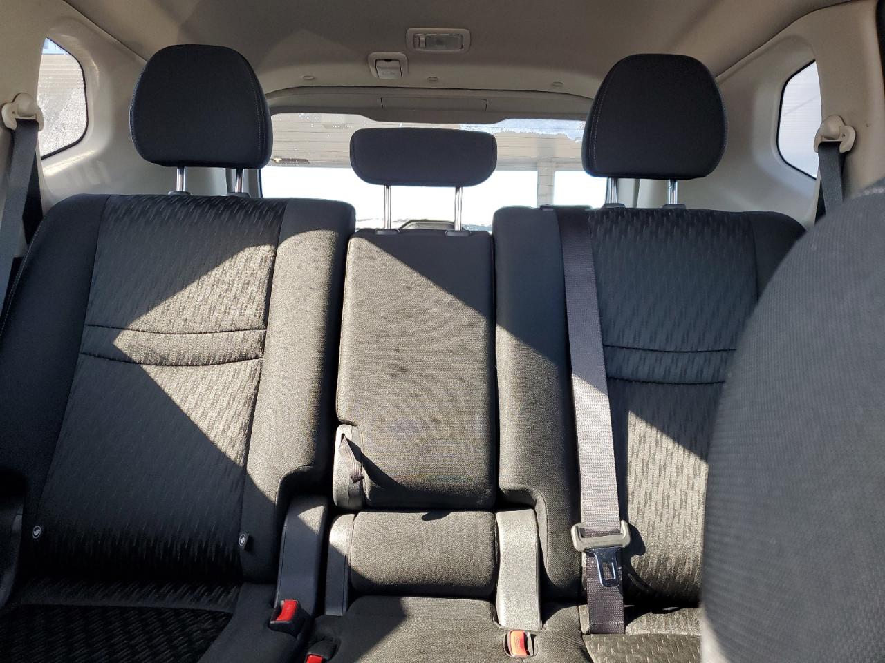 2018 NISSAN ROGUE S photo 19