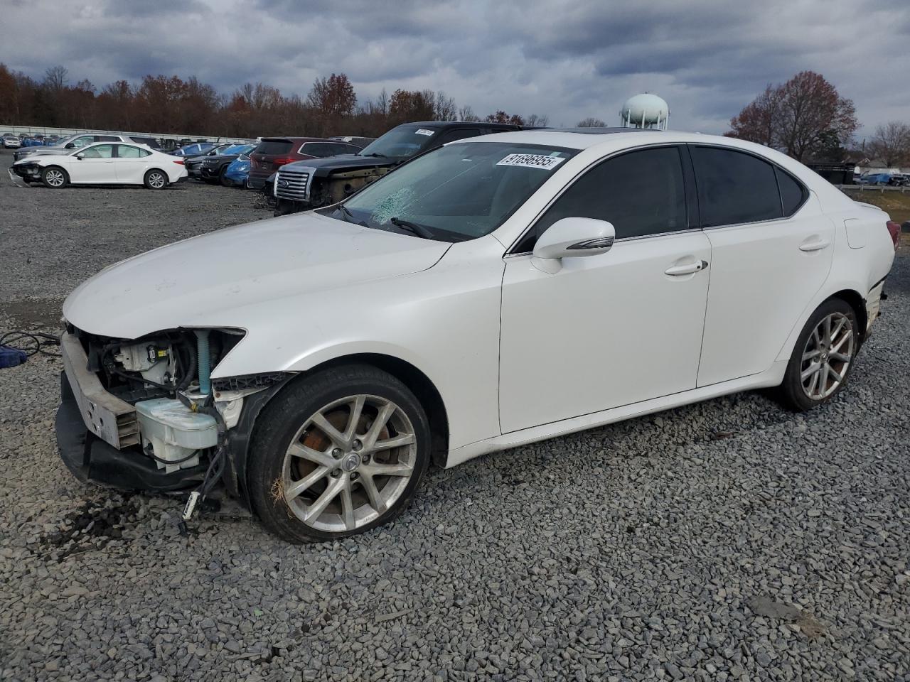2011 LEXUS IS