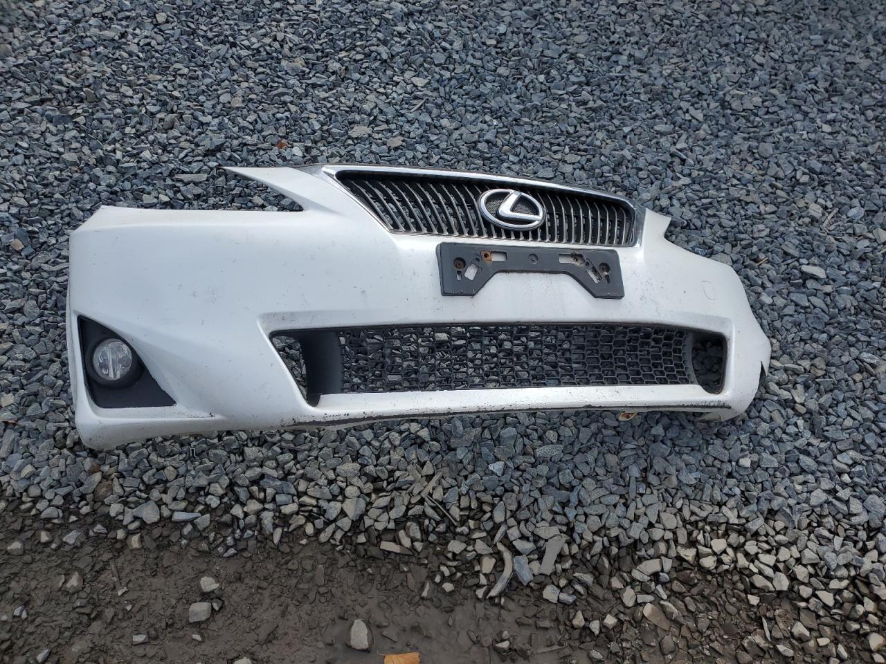 2011 LEXUS IS 250 photo 34