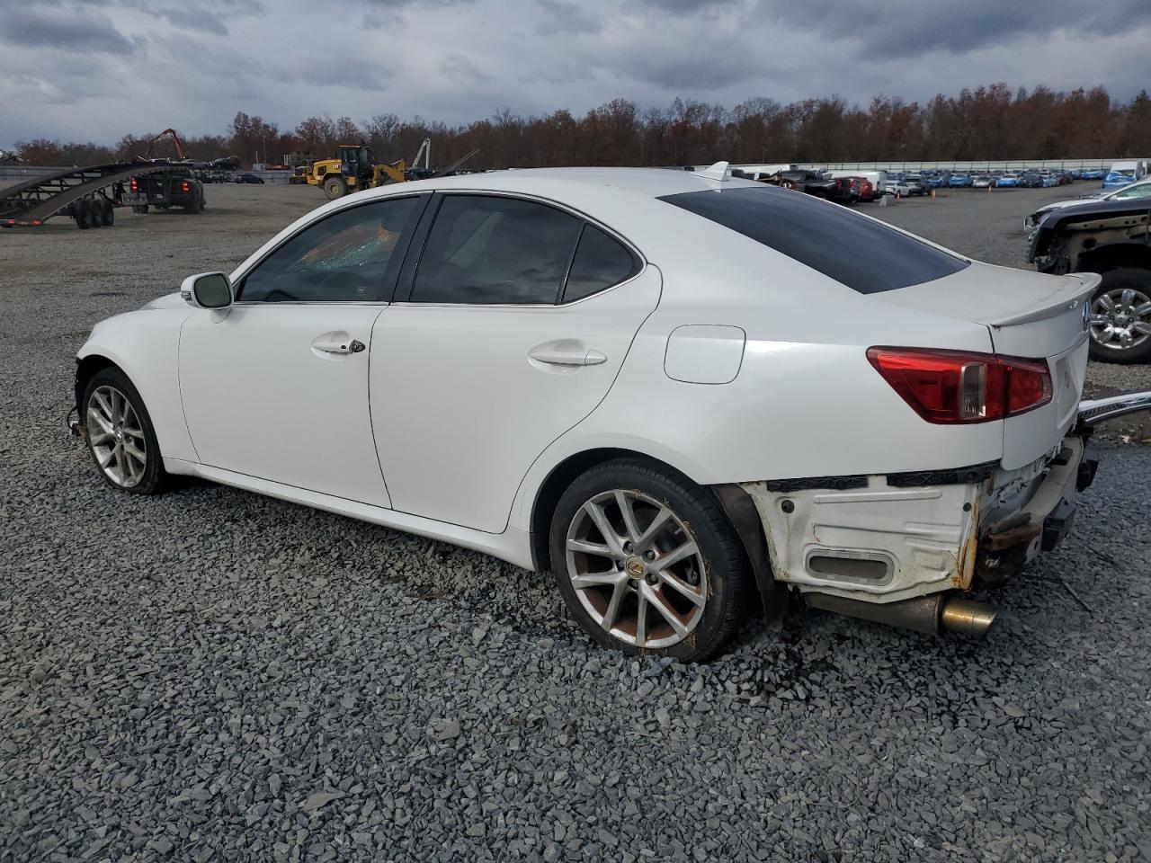 2011 LEXUS IS 250 photo 4