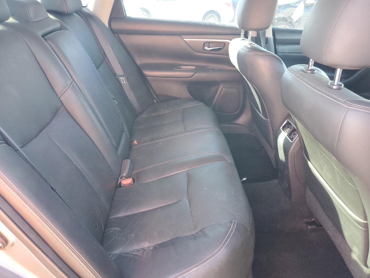 2016 NISSAN ALTIMA 2.5 photo 19