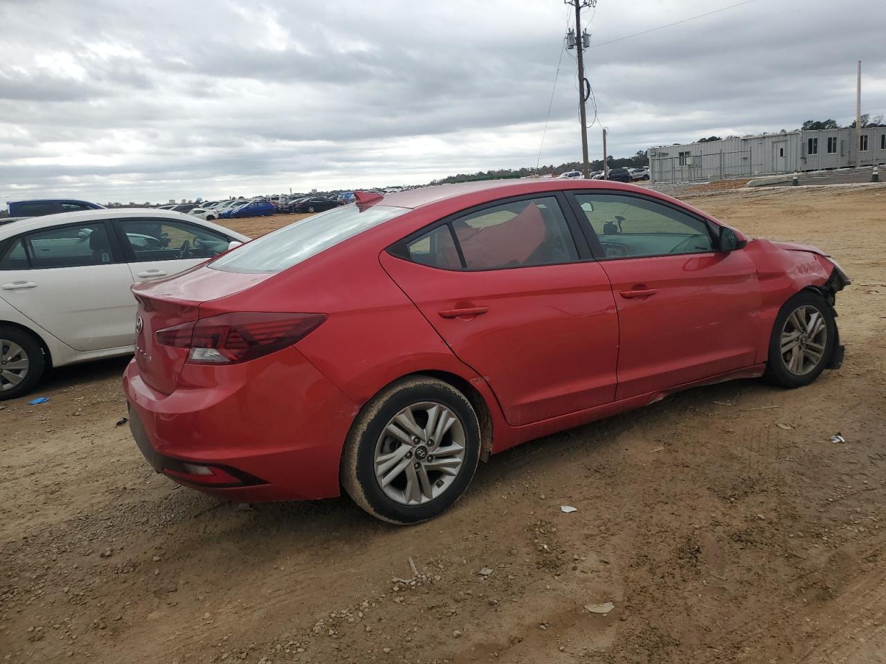 2020 HYUNDAI ELANTRA SEL photo 3