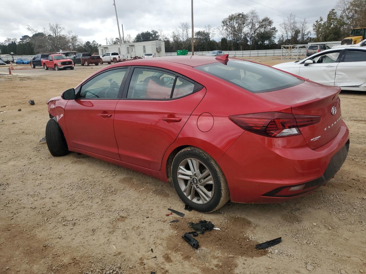 2020 HYUNDAI ELANTRA SEL photo 2