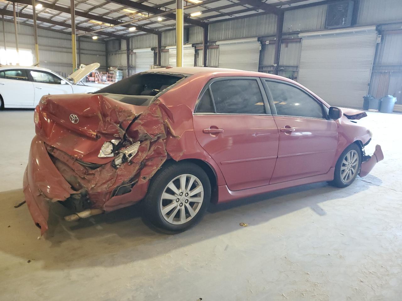 2010 TOYOTA COROLLA photo 3