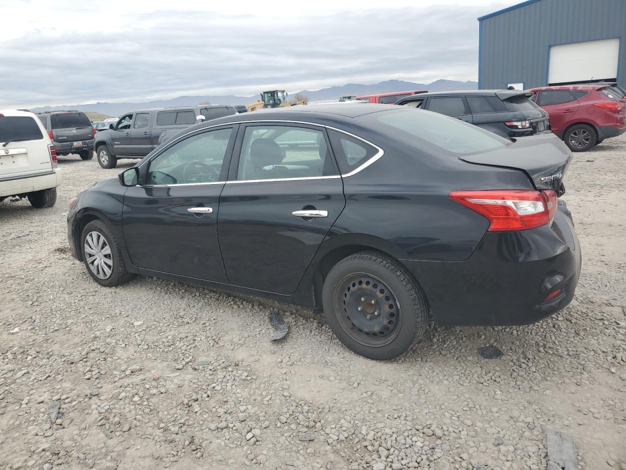 2019 NISSAN SENTRA S photo 3
