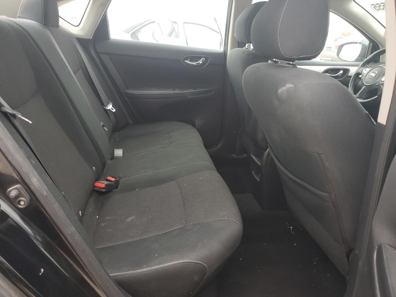 2019 NISSAN SENTRA S photo 19