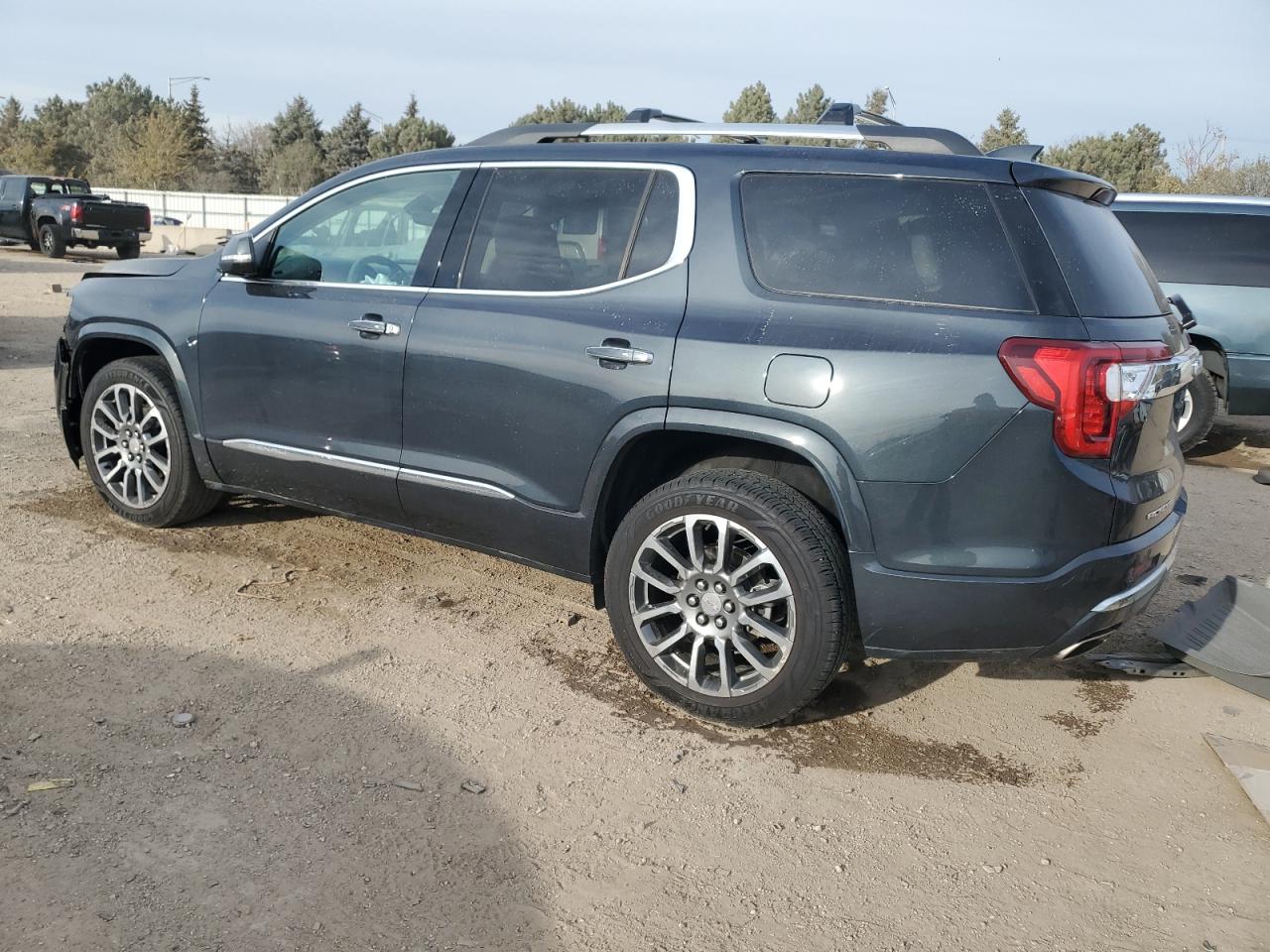 2021 GMC ACADIA DENALI photo 2