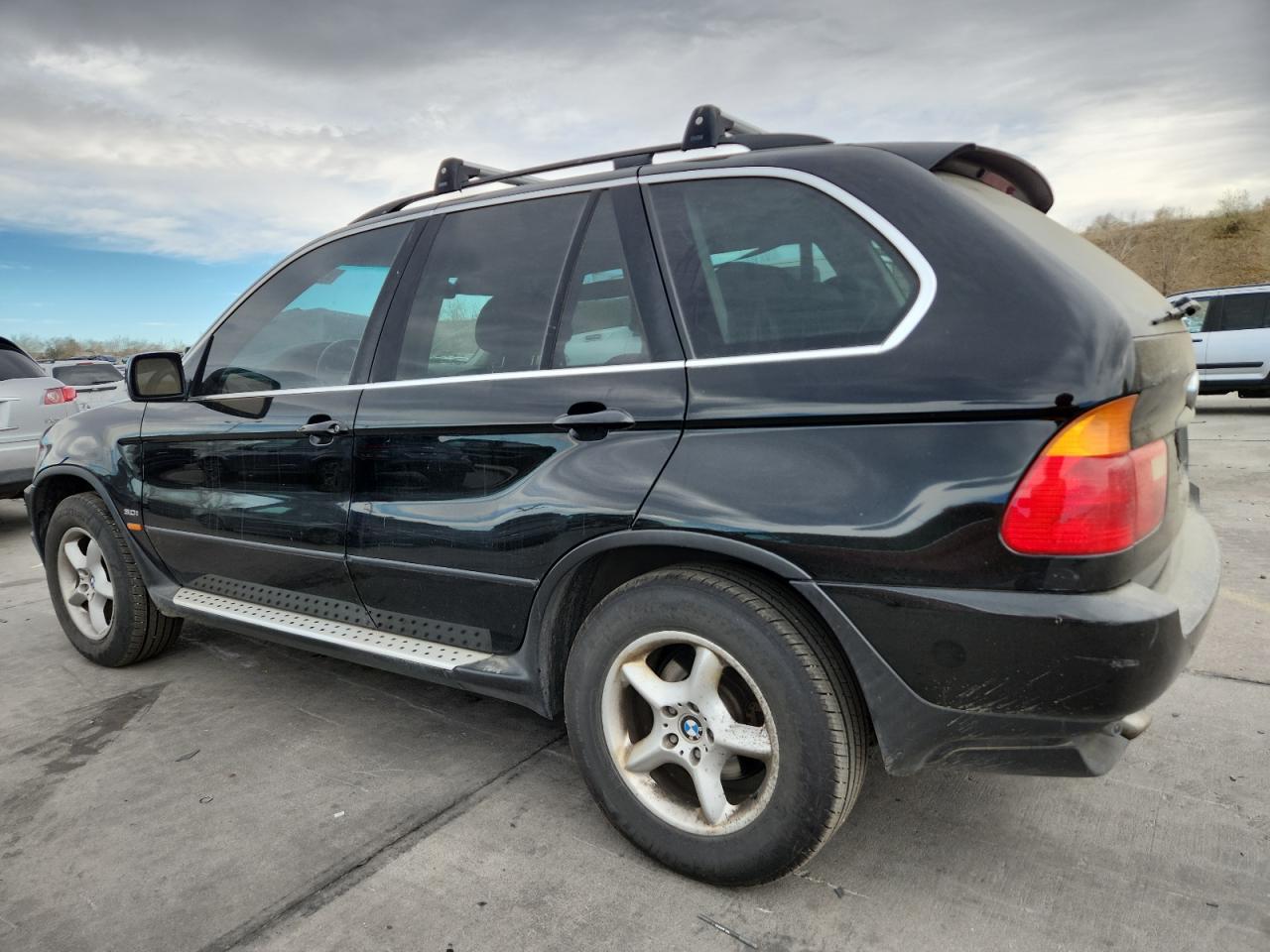 2002 BMW X5 3.0I photo 4
