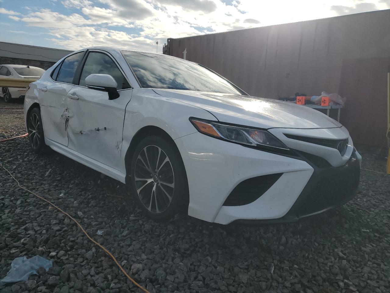 2018 TOYOTA CAMRY SE photo 7