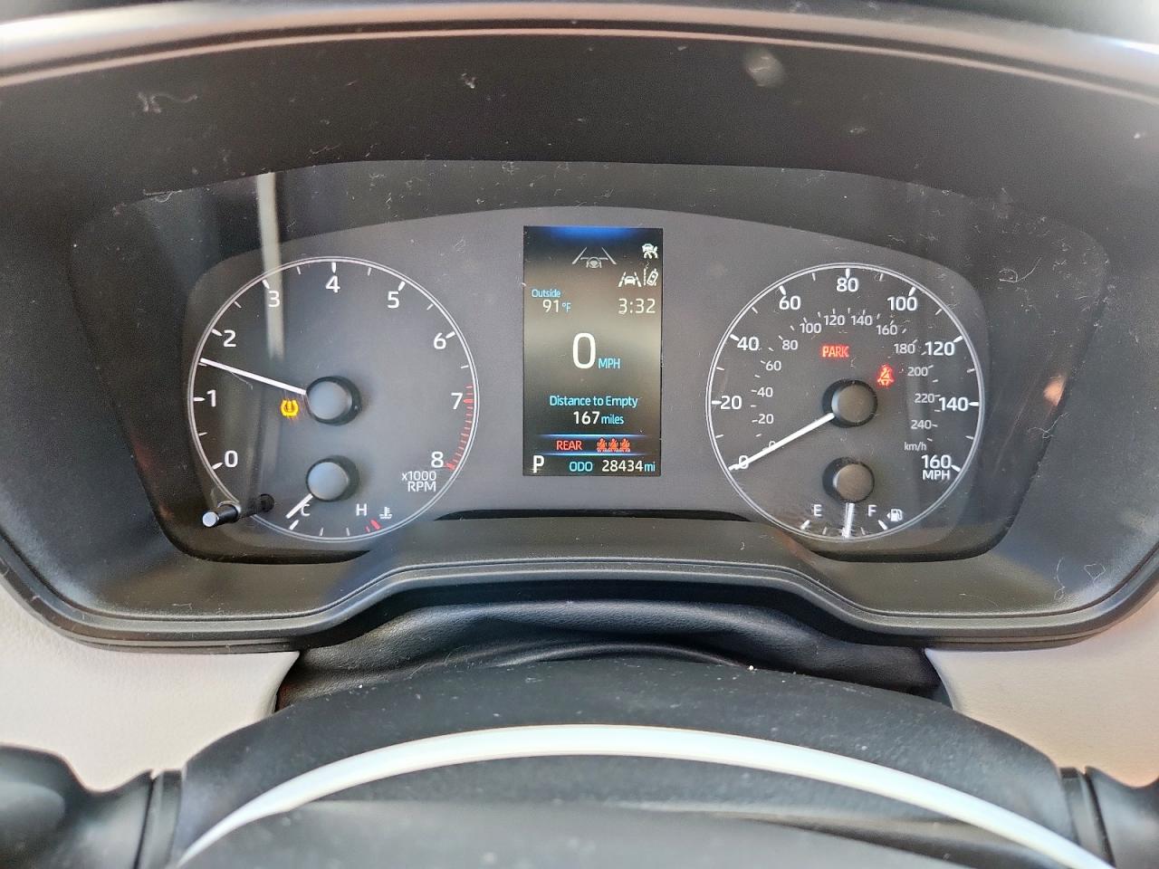 2024 TOYOTA COROLLA LE photo 9