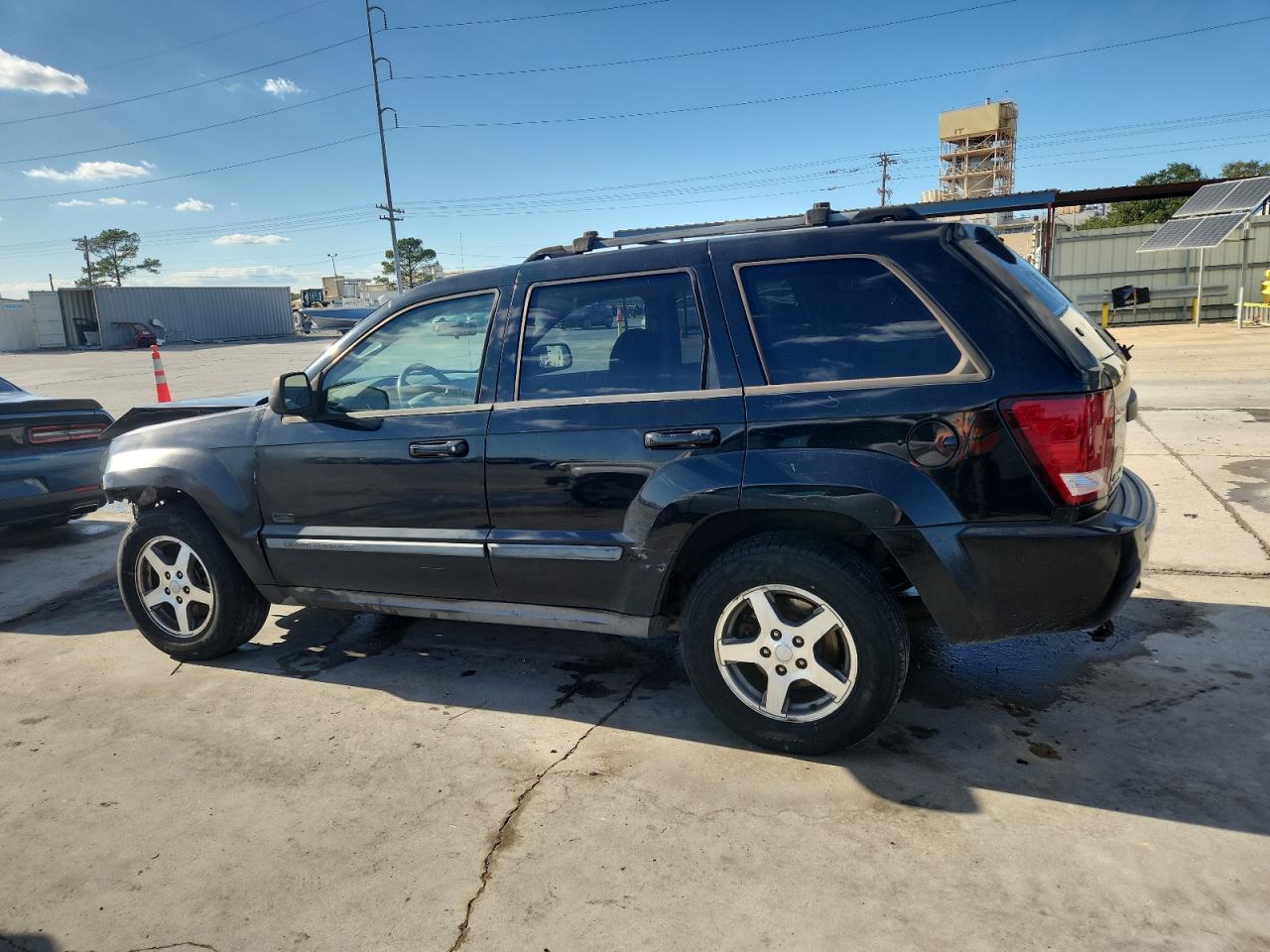 2007 JEEP GRAND CHEROKEE LAREDO photo 2