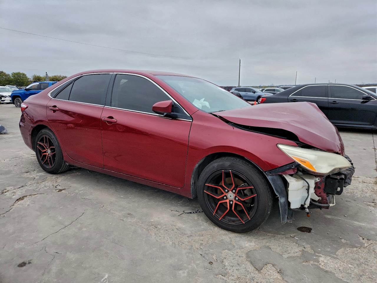 2016 TOYOTA CAMRY LE photo 7