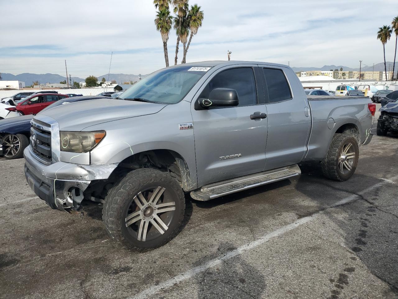 2010 TOYOTA TUNDRA