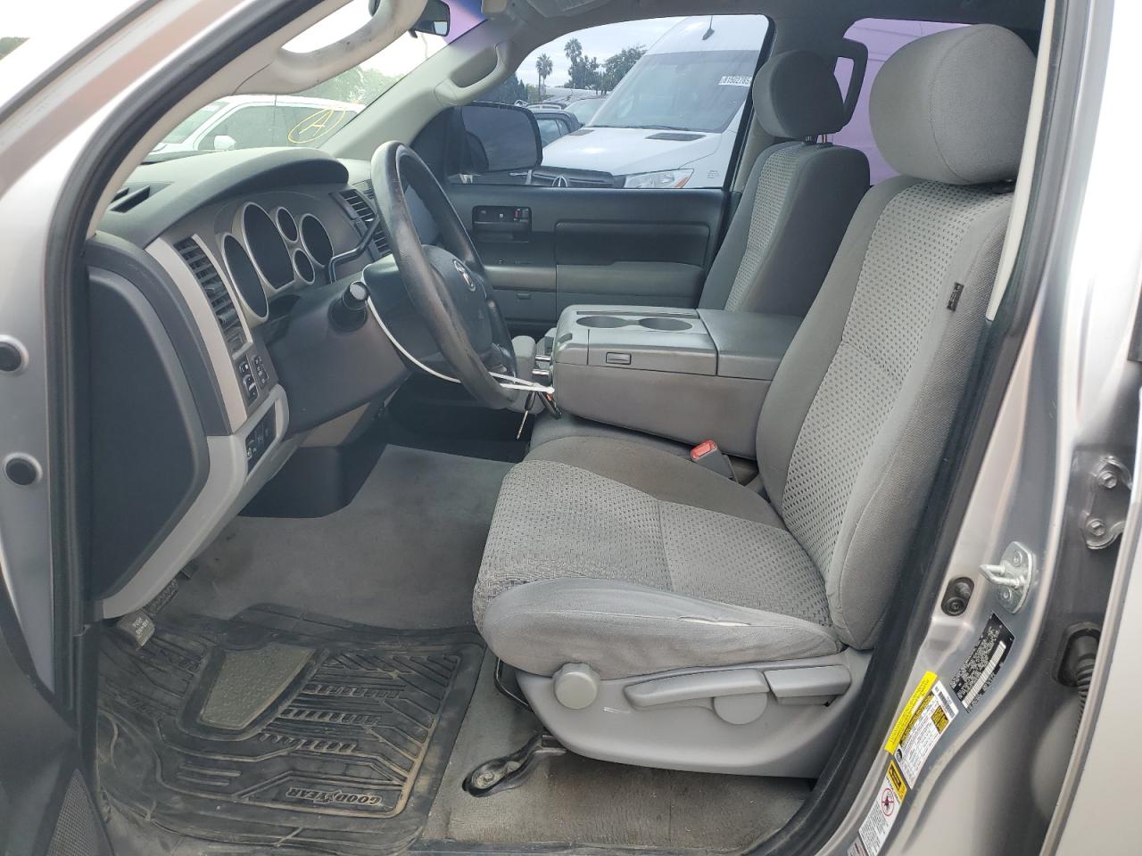 2010 TOYOTA TUNDRA DOUBLE CAB SR5 photo 19