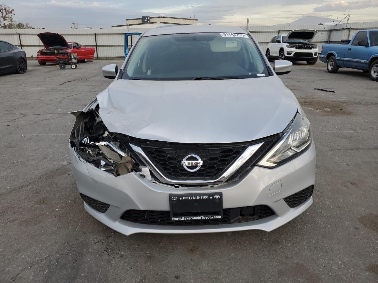 2019 NISSAN SENTRA S photo 9
