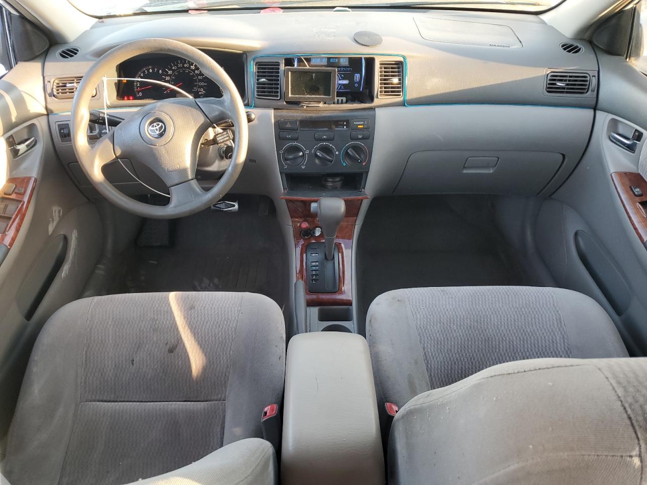 2005 TOYOTA COROLLA CE photo 8