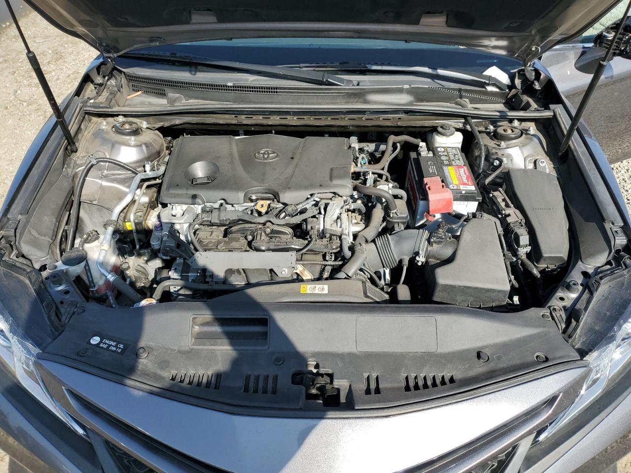 2020 TOYOTA CAMRY SE photo 11