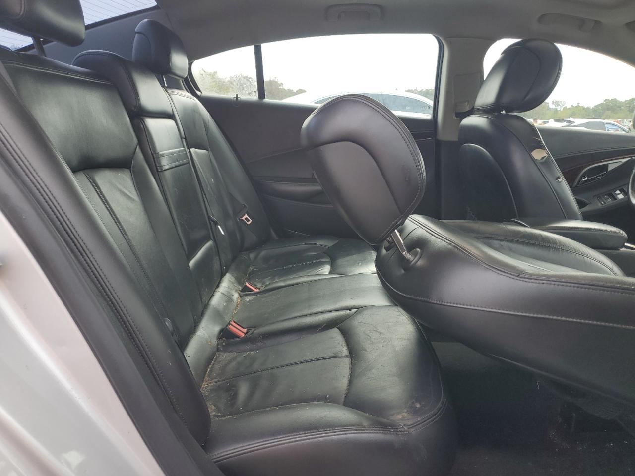 2011 BUICK LACROSSE CXL photo 37