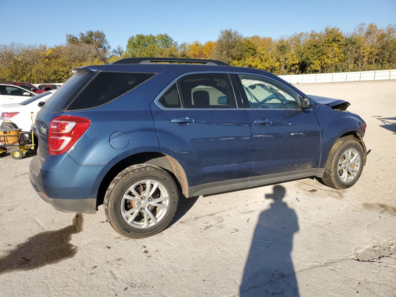 2016 CHEVROLET EQUINOX LT photo 3