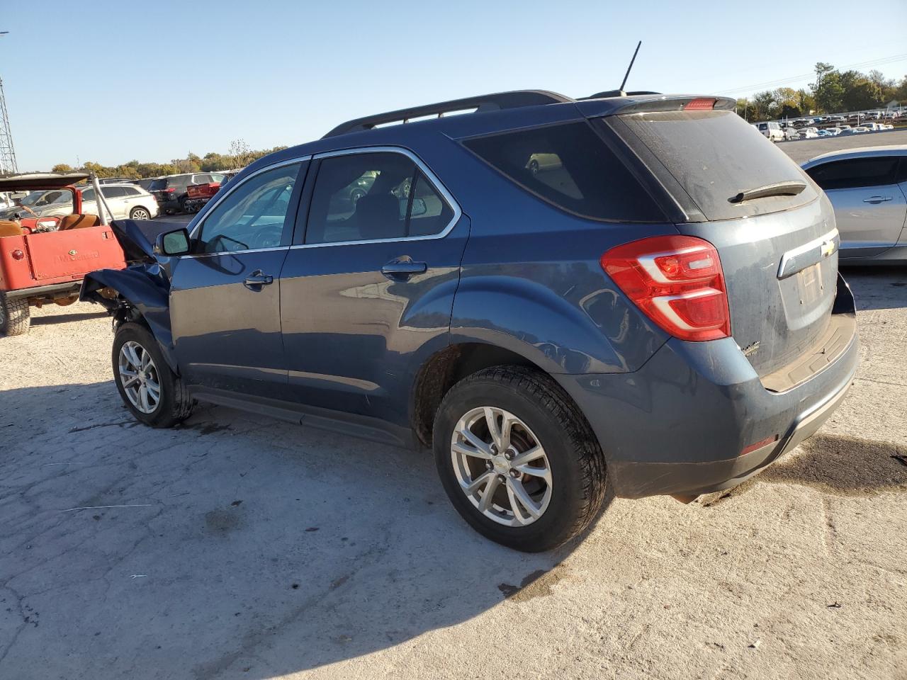 2016 CHEVROLET EQUINOX LT photo 2