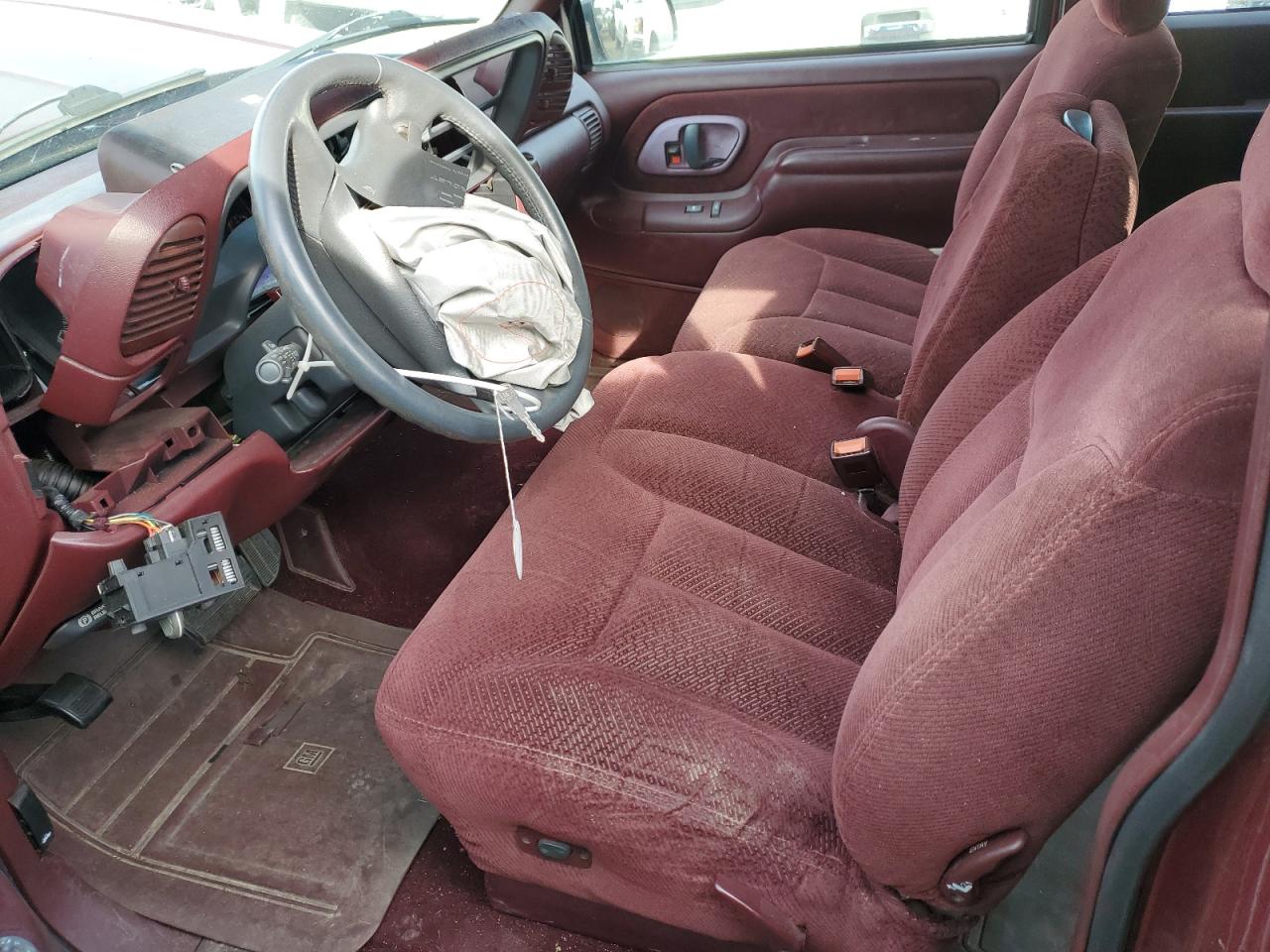 1996 CHEVROLET GMT-400 C1500 photo 7