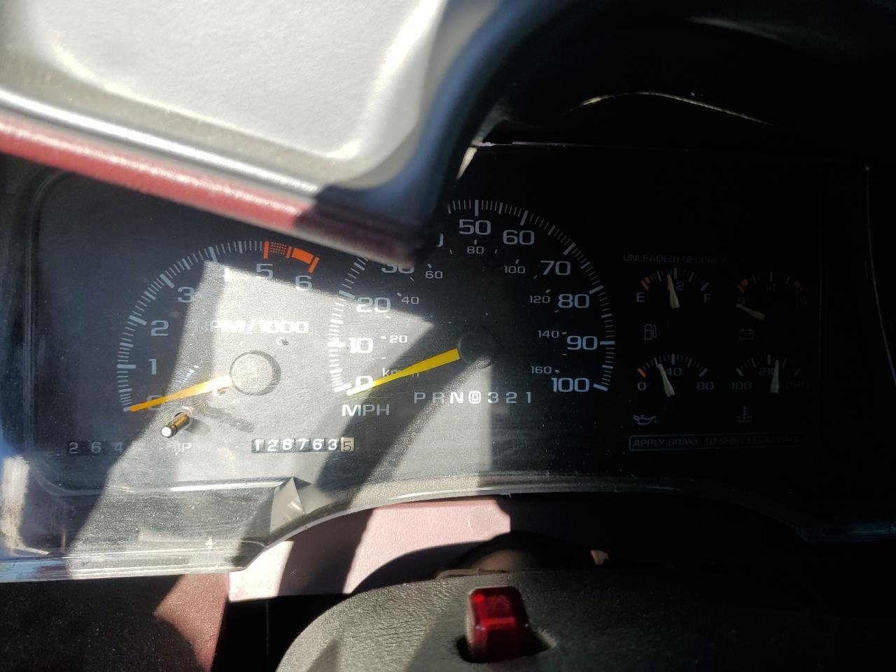 1996 CHEVROLET GMT-400 C1500 photo 9