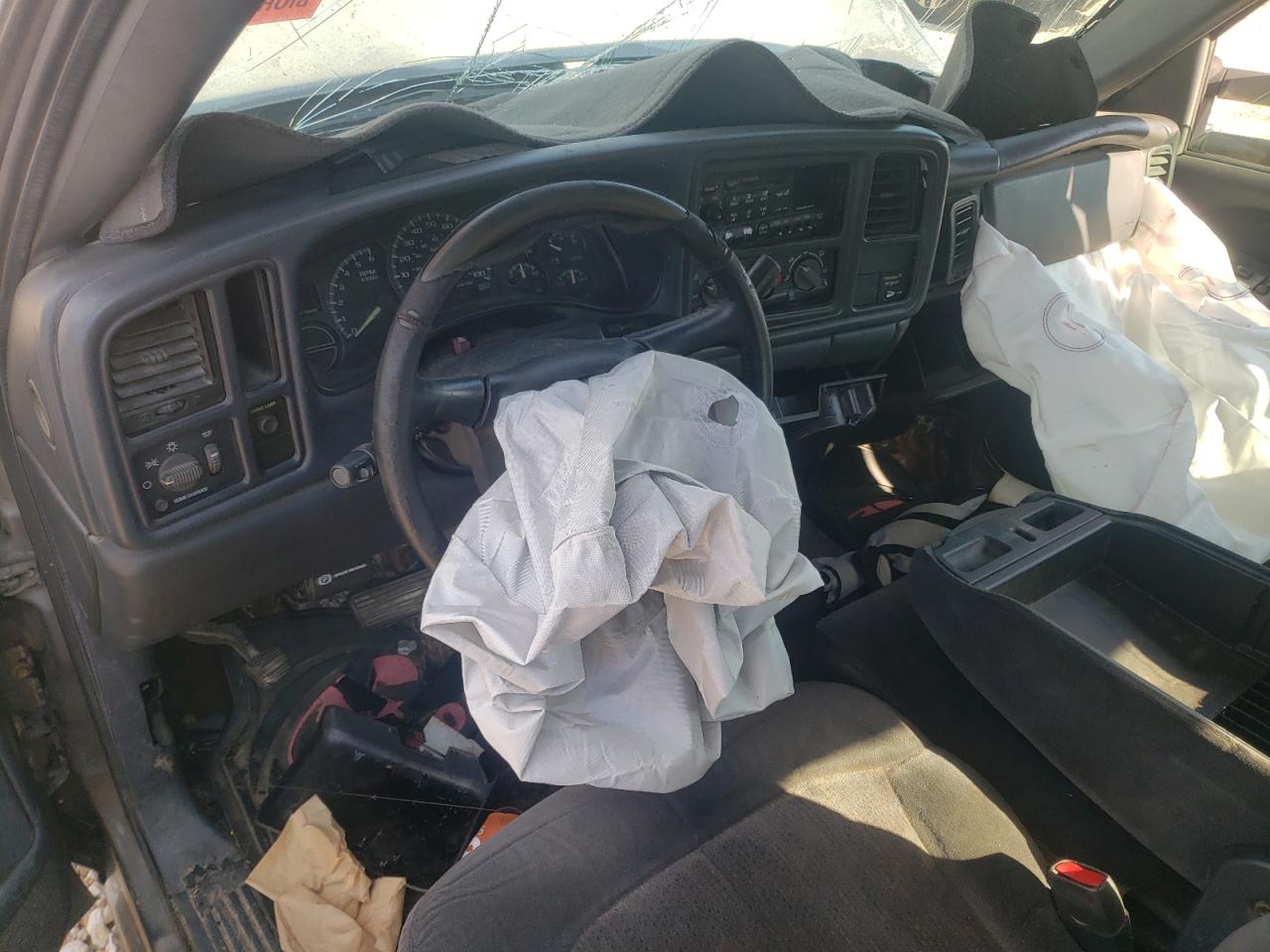 2000 CHEVROLET SILVERADO C1500 photo 8