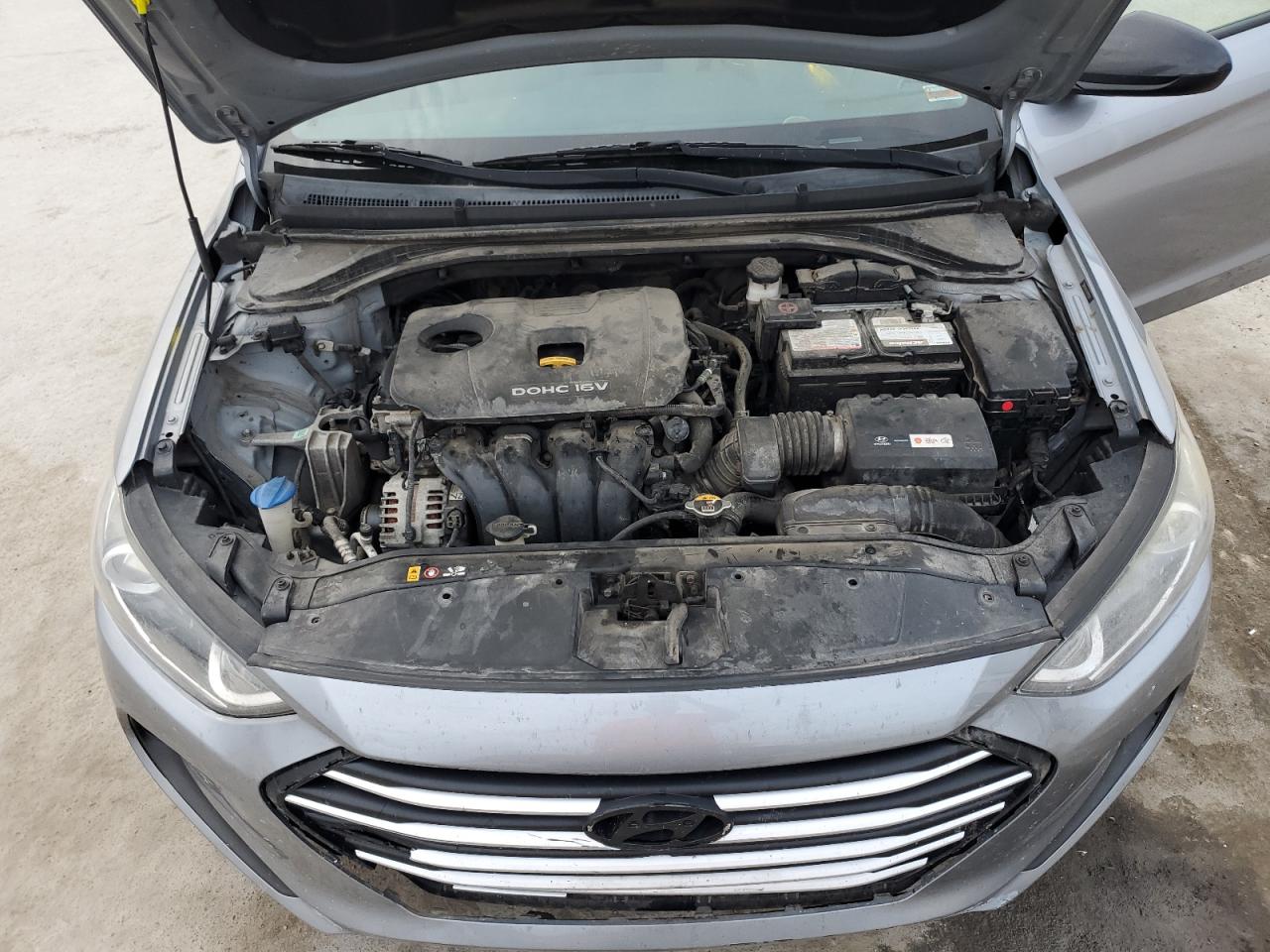2017 HYUNDAI ELANTRA SE photo 11