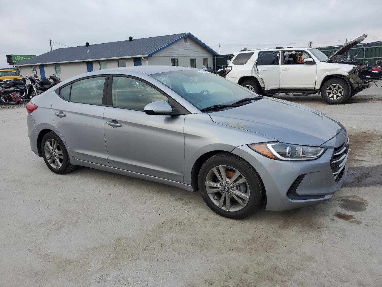 2017 HYUNDAI ELANTRA SE photo 4