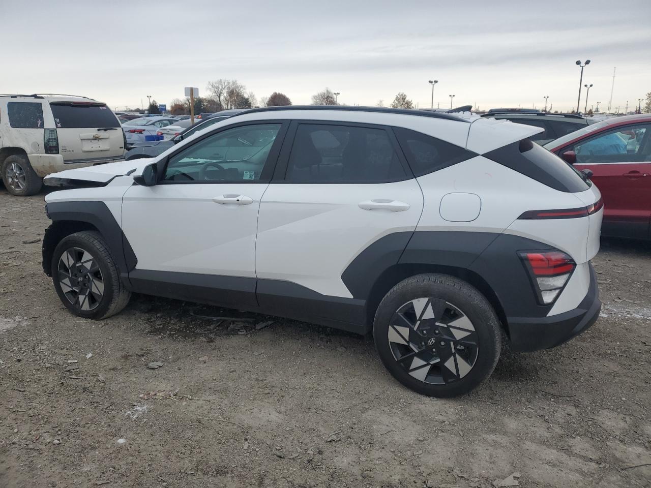 2025 HYUNDAI KONA SEL photo 2