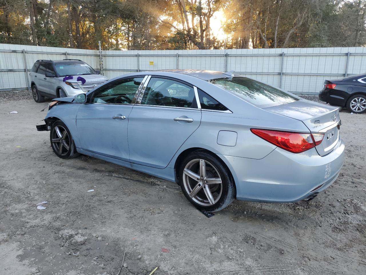 2011 HYUNDAI SONATA SE photo 3