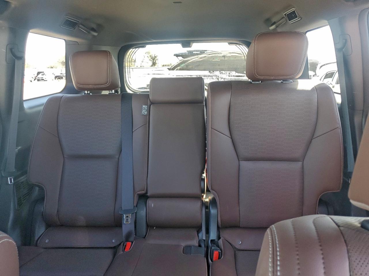 2025 TOYOTA LAND CRUISER BASE photo 19