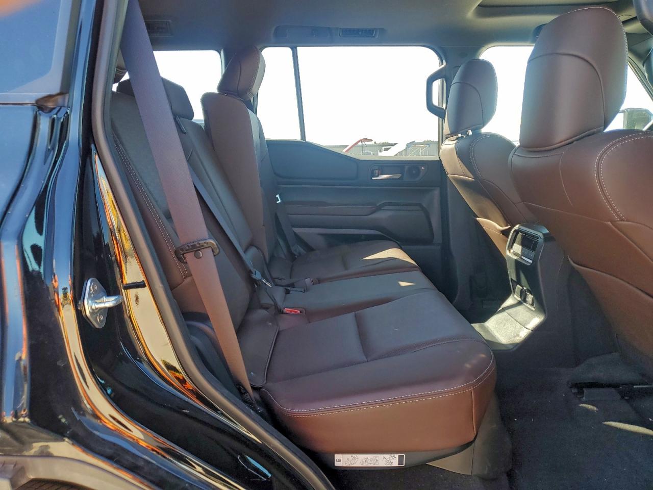 2025 TOYOTA LAND CRUISER BASE photo 21