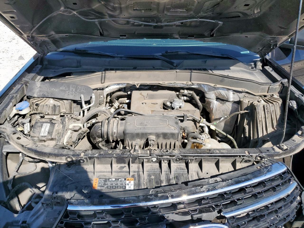 2020 FORD EXPLORER XLT photo 12