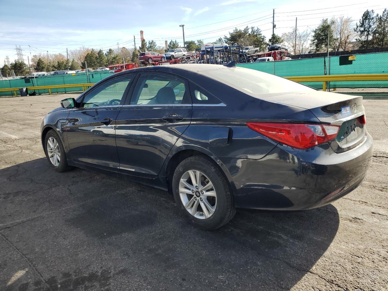 2011 HYUNDAI SONATA GLS photo 2