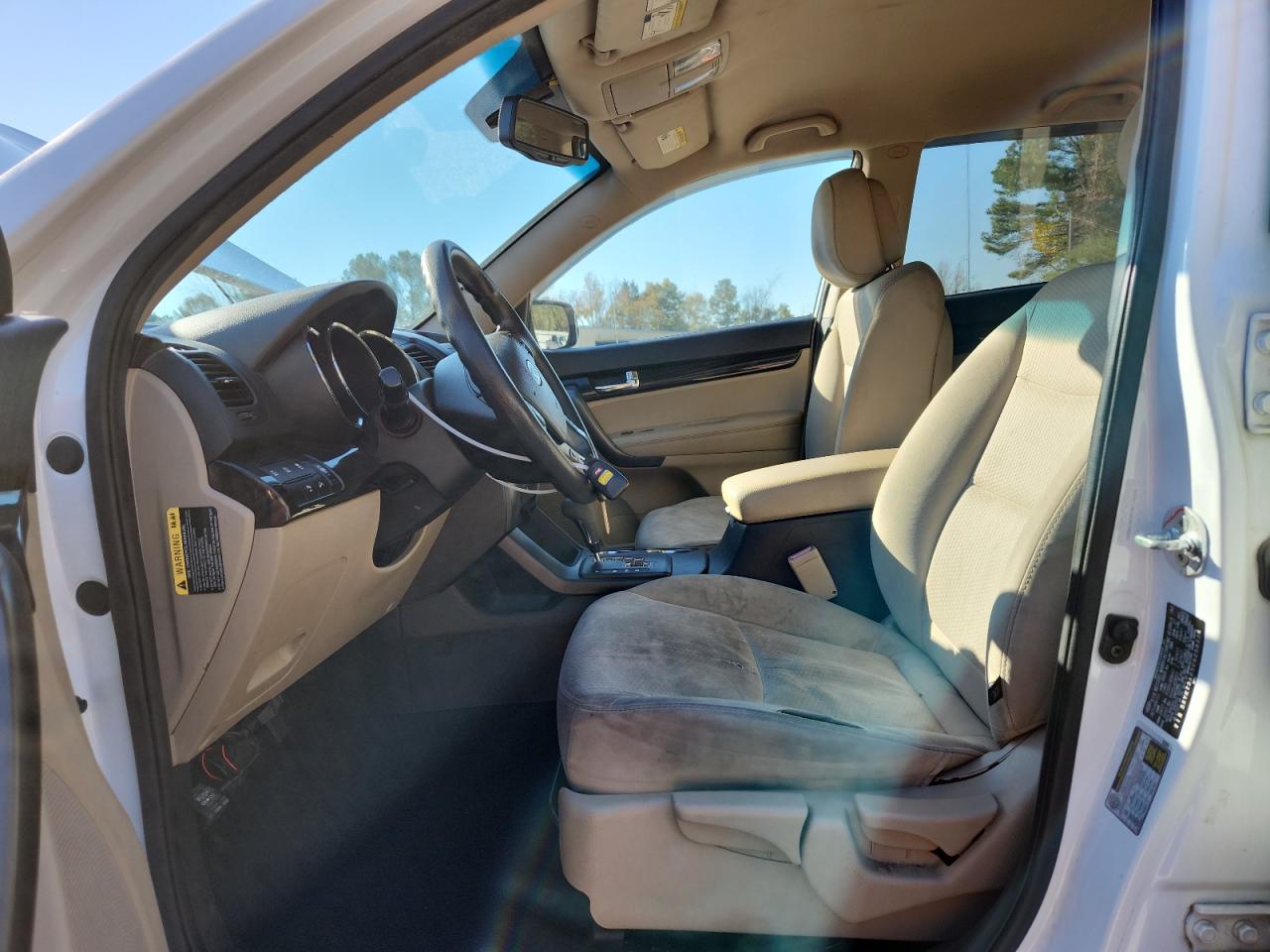 2012 KIA SORENTO BASE photo 13