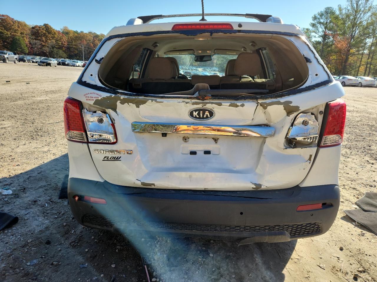 2012 KIA SORENTO BASE photo 11